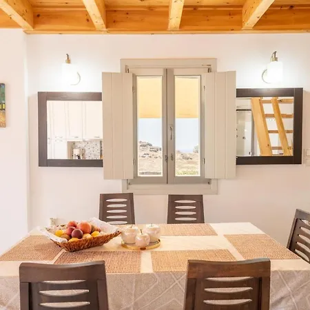 Avra With Sunset View & Hot Tub In Lejlighed Oia