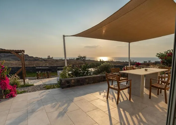 Avra With Sunset View & Hot Tub In Апартаменты *