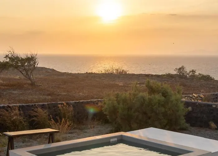 Avra With Sunset View & Hot Tub In Апартаменты *