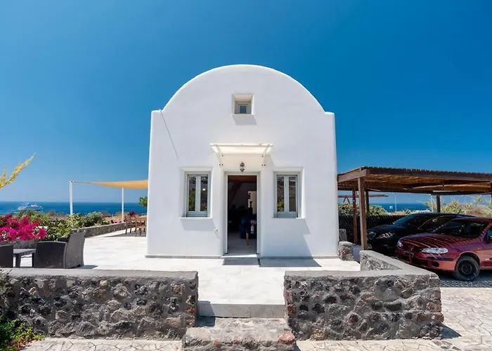 Апартаменты Avra With Sunset View & Hot Tub In Ия