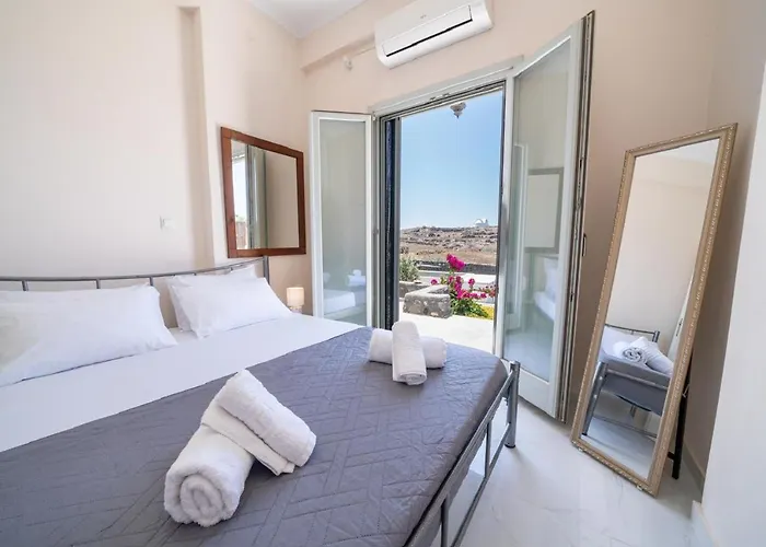 Апартаменты Avra With Sunset View & Hot Tub In Ия