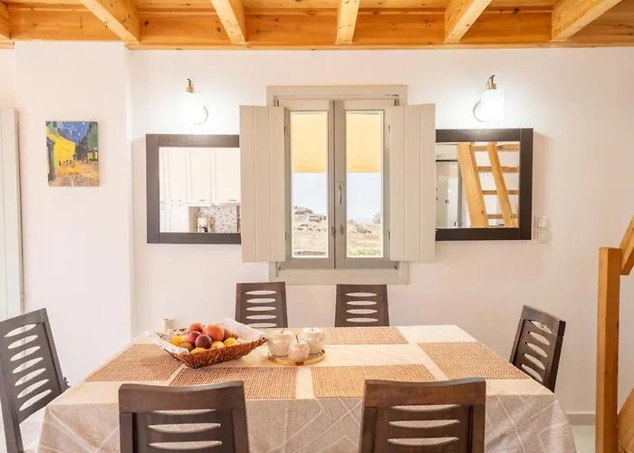 Avra With Sunset View & Hot Tub In Апартаменты Ия