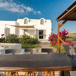 Avra With Sunset View & Hot Tub In Apartman